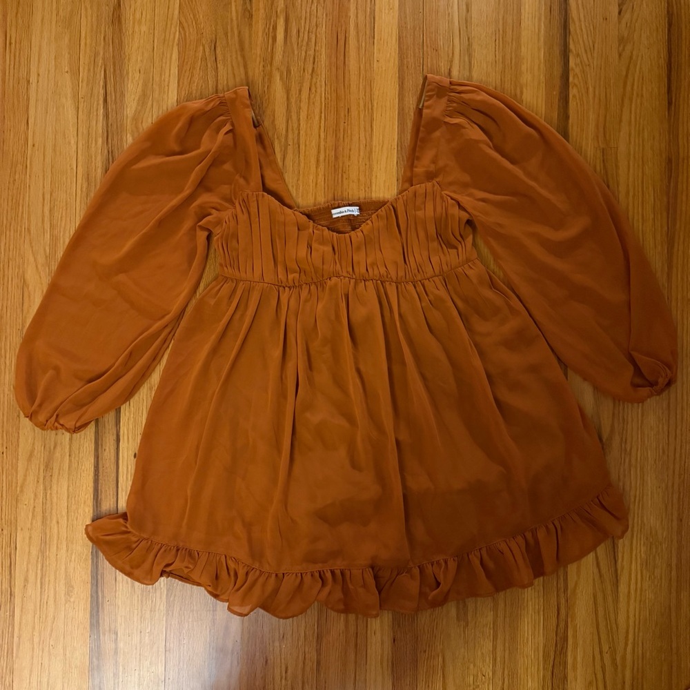 Abercrombie & Fitch Long-Sleeve Ruched Babydoll Mini Dress Rust Orange